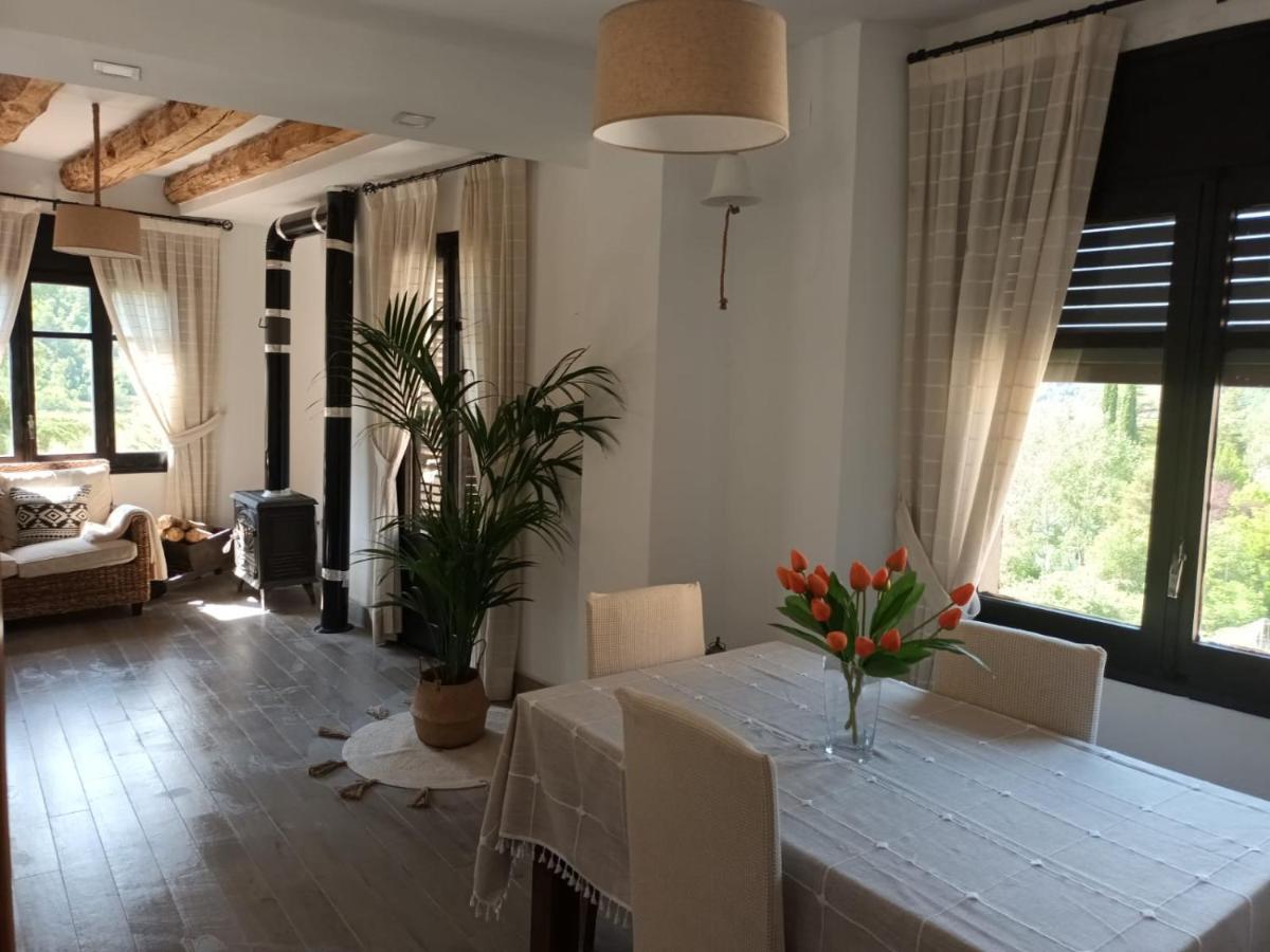 Un Tros De Sal. Casa Rural A Gerri De La Sal. 빌라 외부 사진