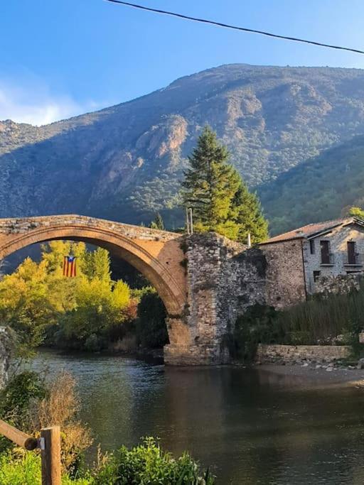 Un Tros De Sal. Casa Rural A Gerri De La Sal. 빌라 외부 사진