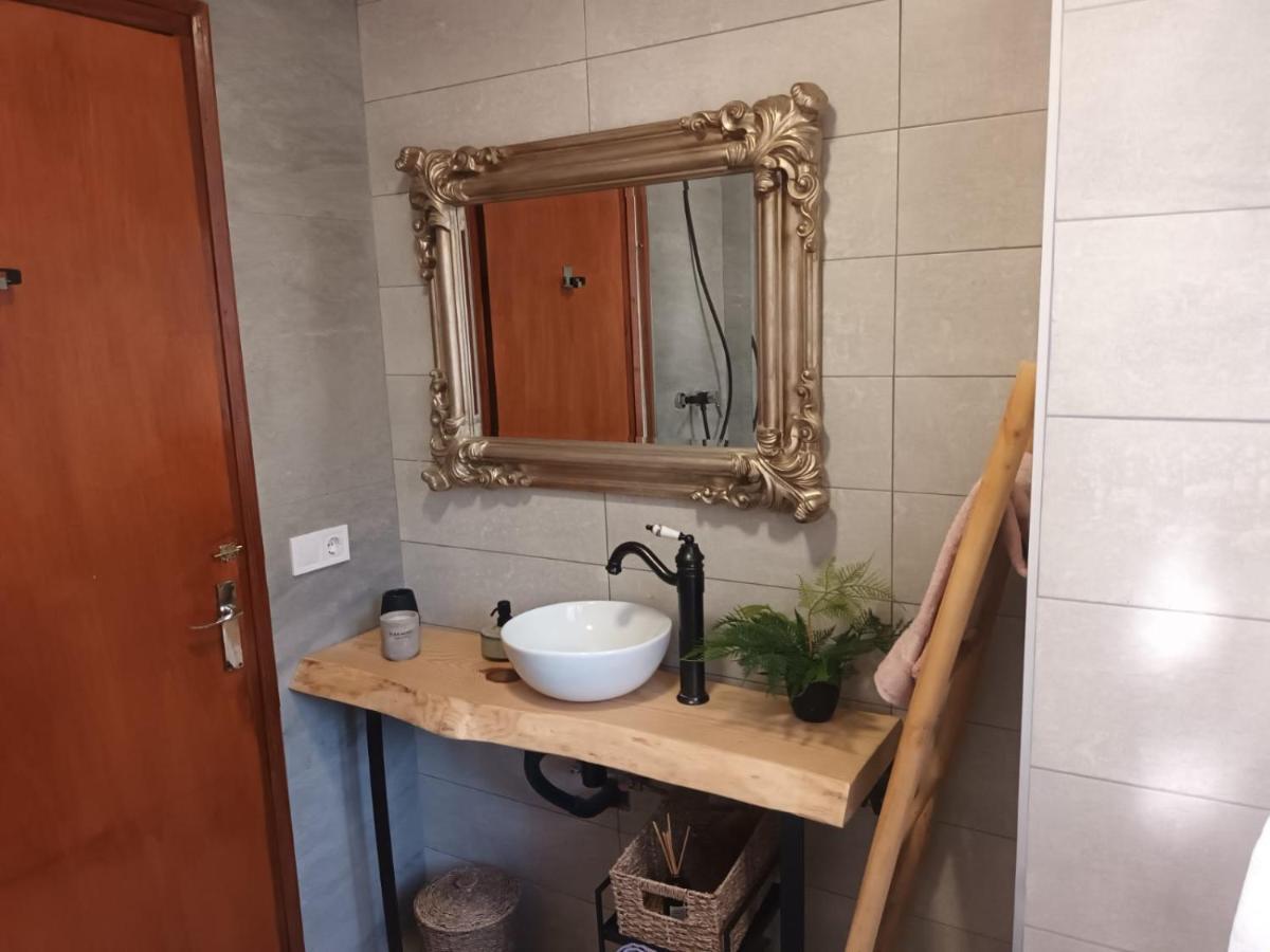 Un Tros De Sal. Casa Rural A Gerri De La Sal. 빌라 외부 사진